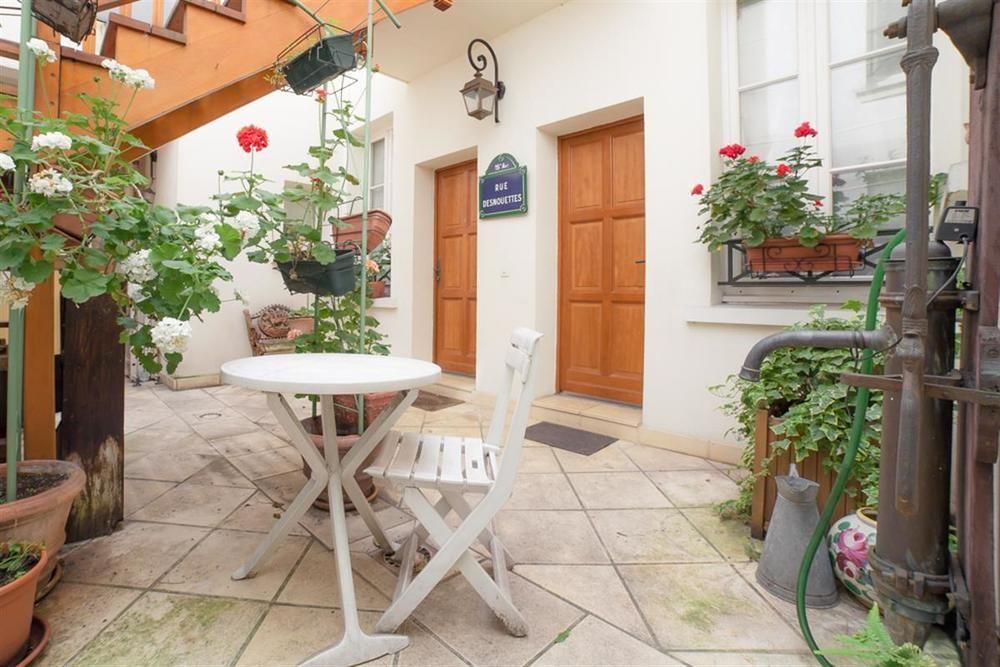 Sonder Quintinie Aparthotel Paris Exterior photo