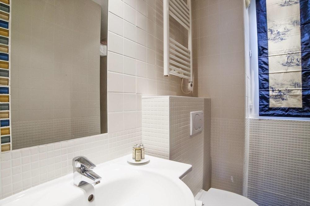 Sonder Quintinie Aparthotel Paris Exterior photo